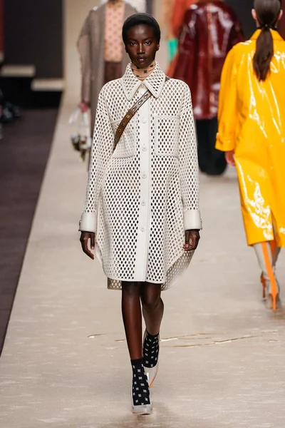 Look 20